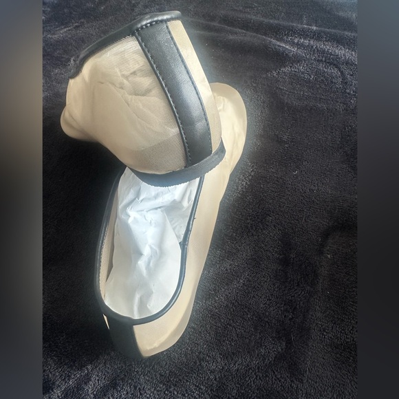 Mesh Flats - Picture 5 of 5